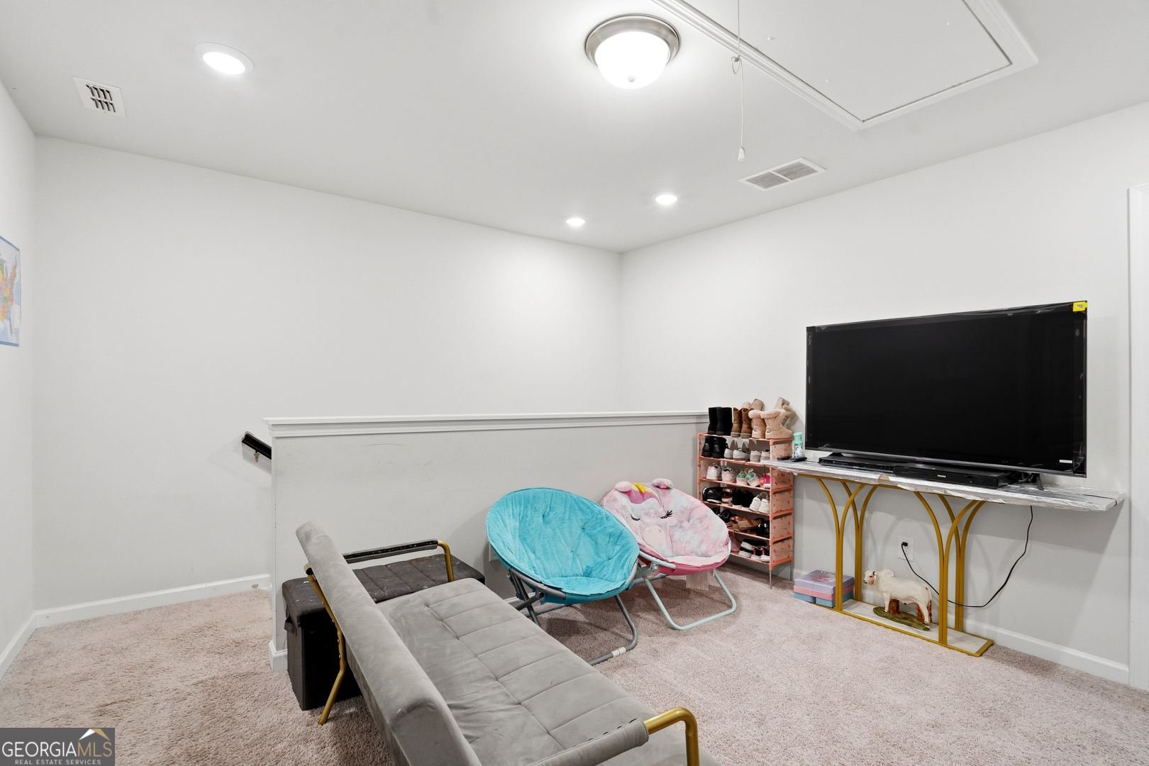 5652 Plain Field Lane Property Photo 18