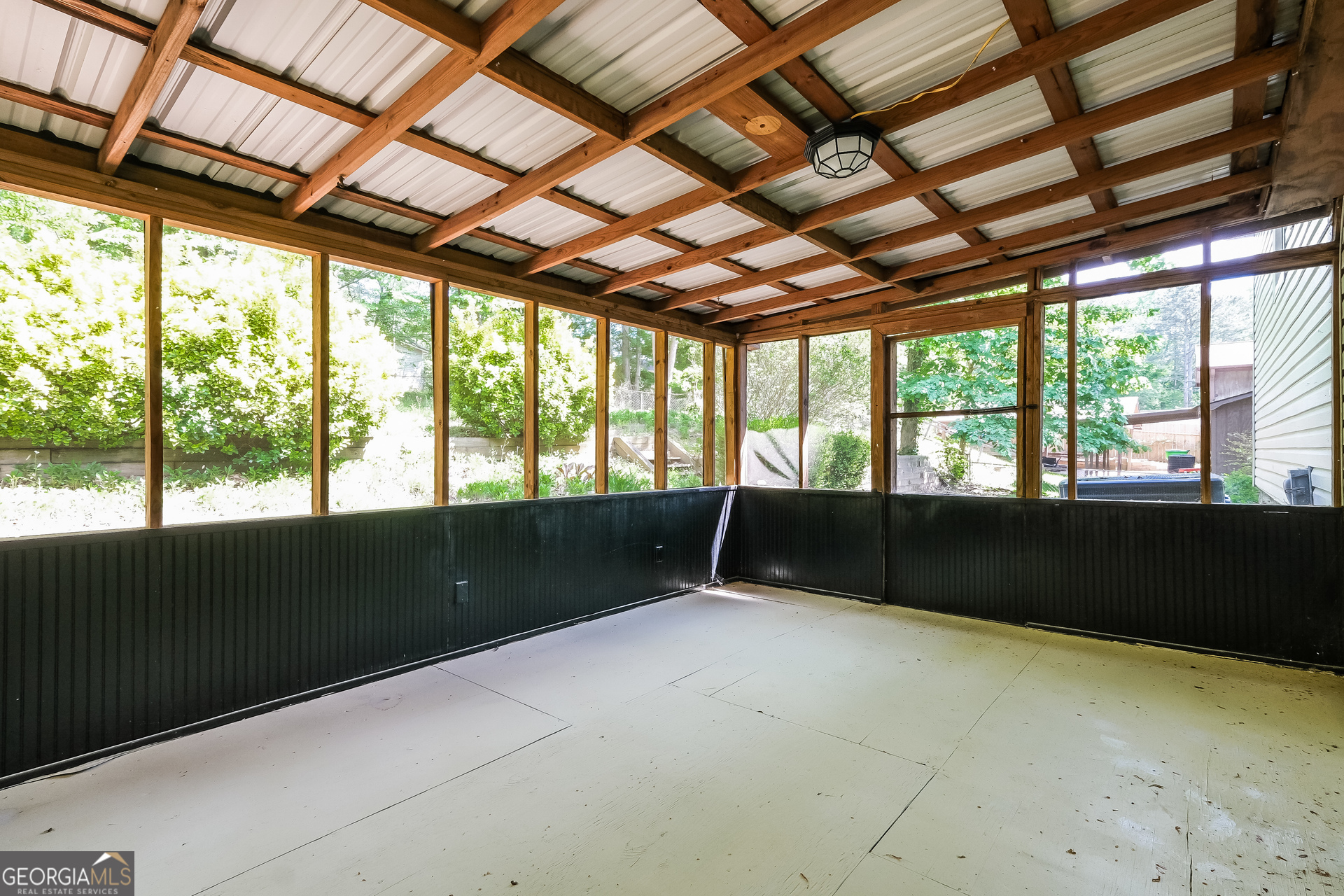 2852 Melanie Lane Property Photo 9
