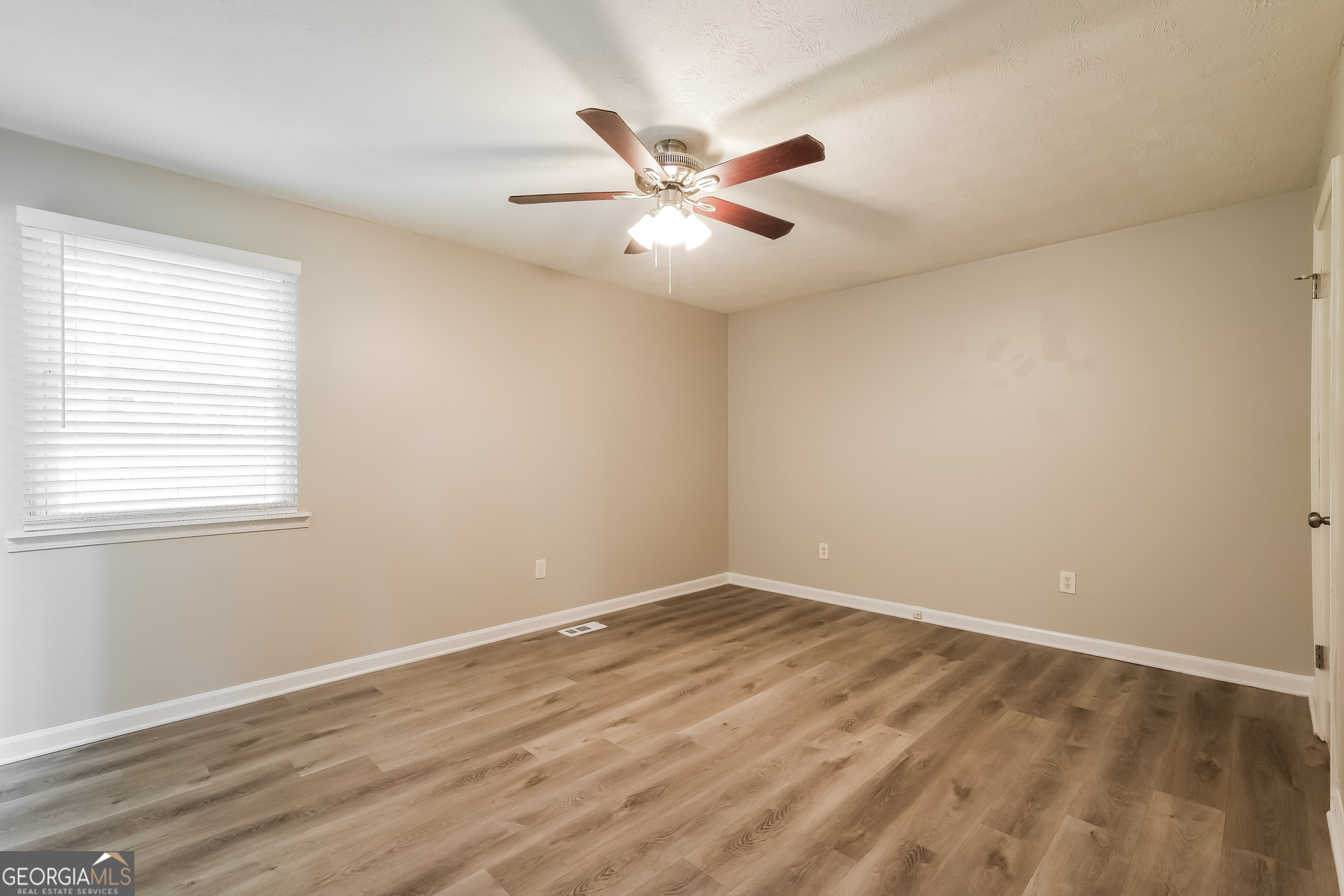 2852 Melanie Lane Property Photo 13