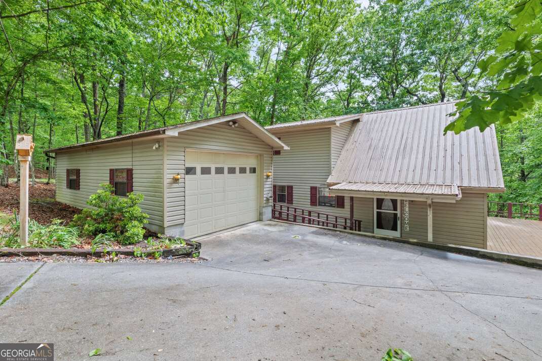 344 Robertson Drive Property Photo 1