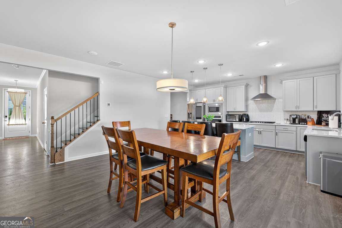 140 Camdale Court Property Photo 14