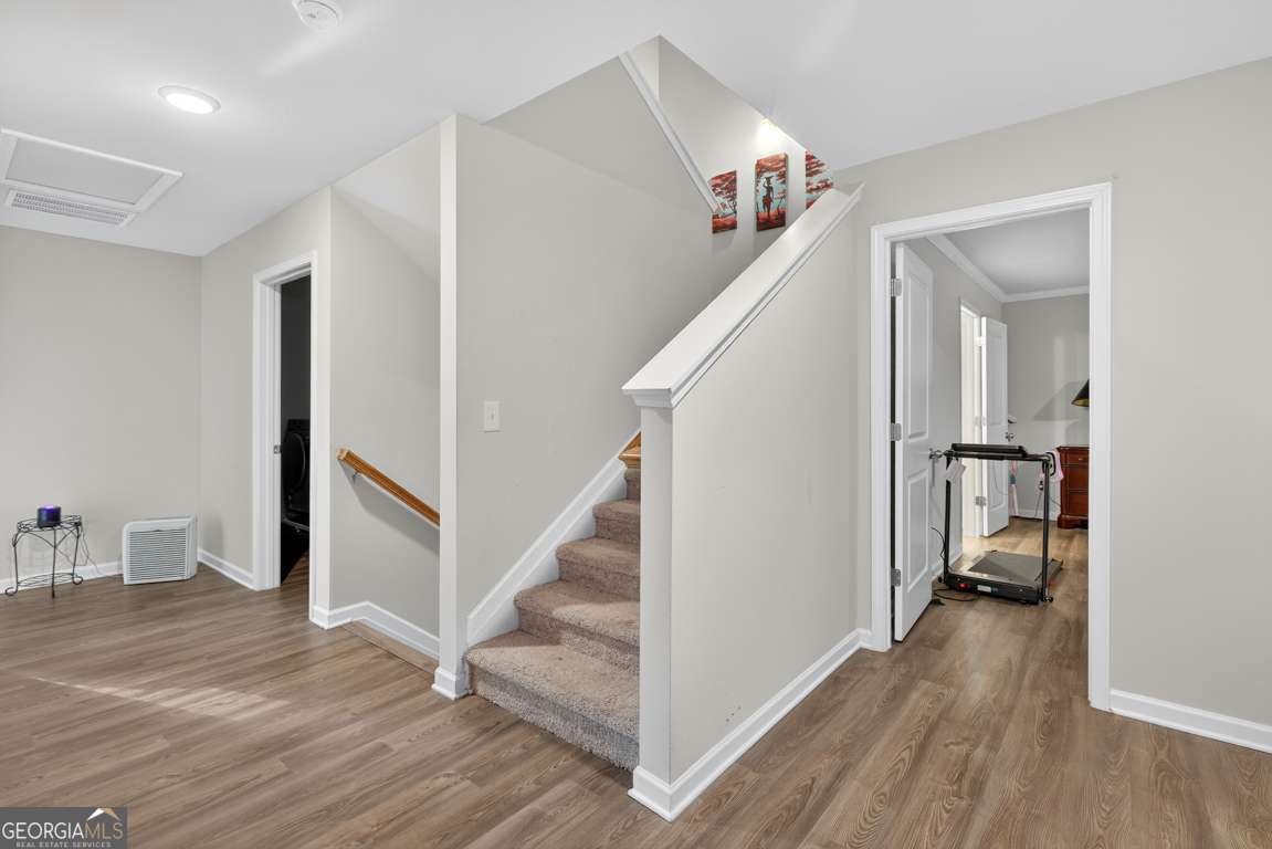 140 Camdale Court Property Photo 32
