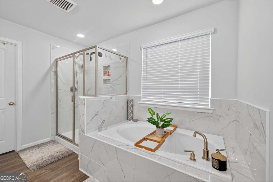 140 Camdale Court Property Photo 41
