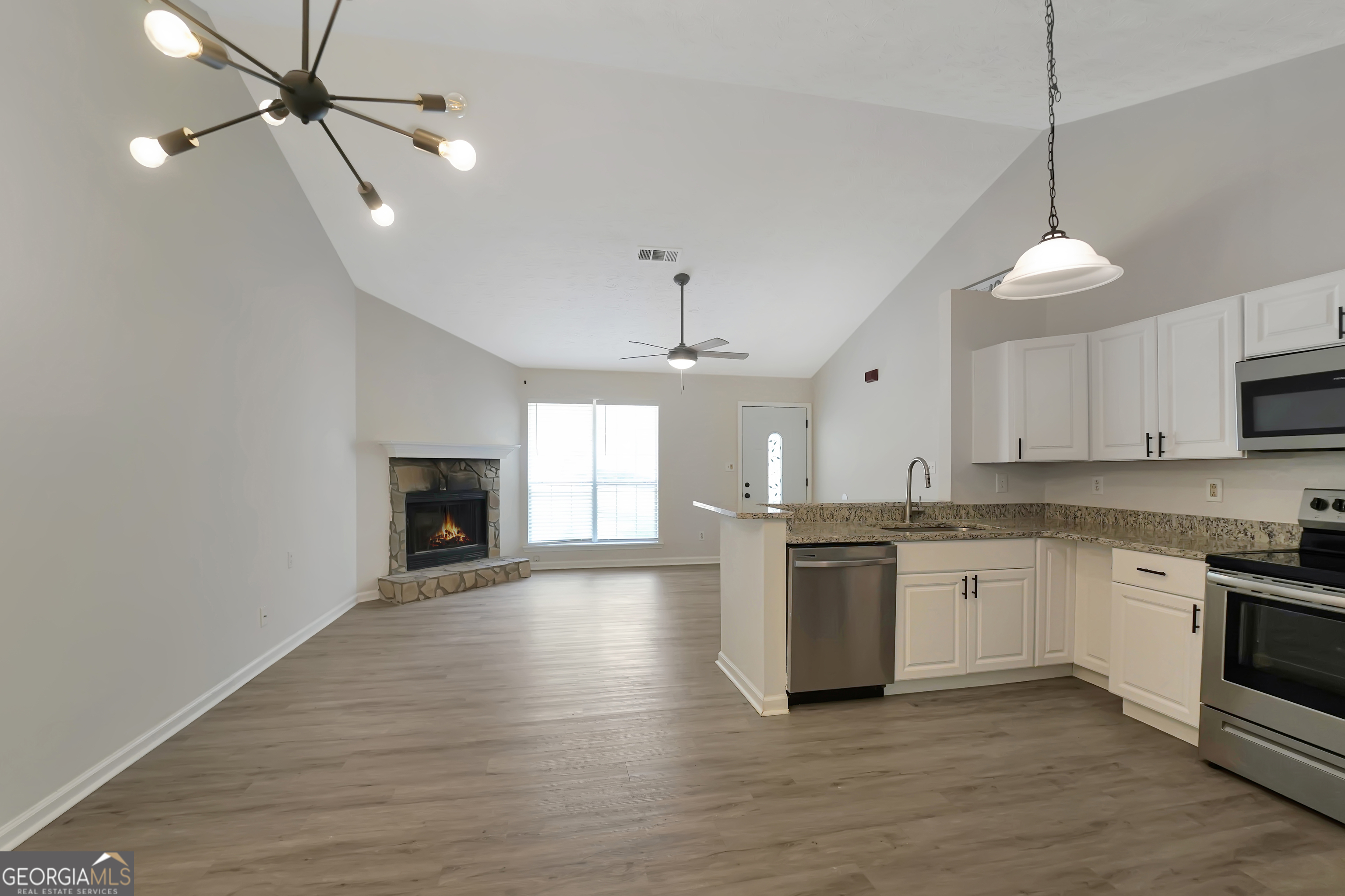 107 Woodridge Drive Property Photo 11
