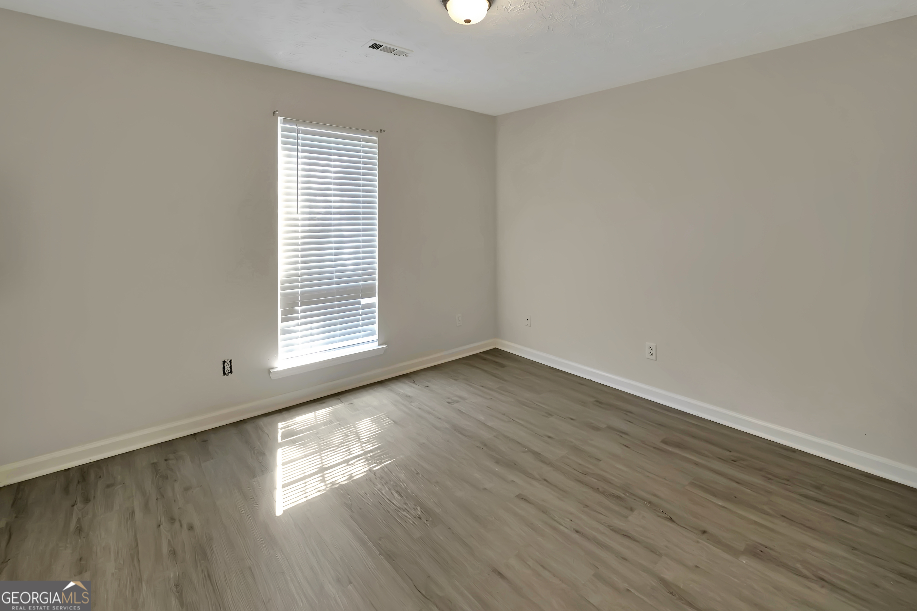 107 Woodridge Drive Property Photo 28