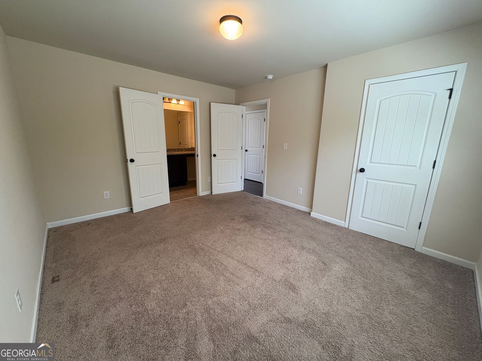 4187 Water Mill Drive Property Photo 7