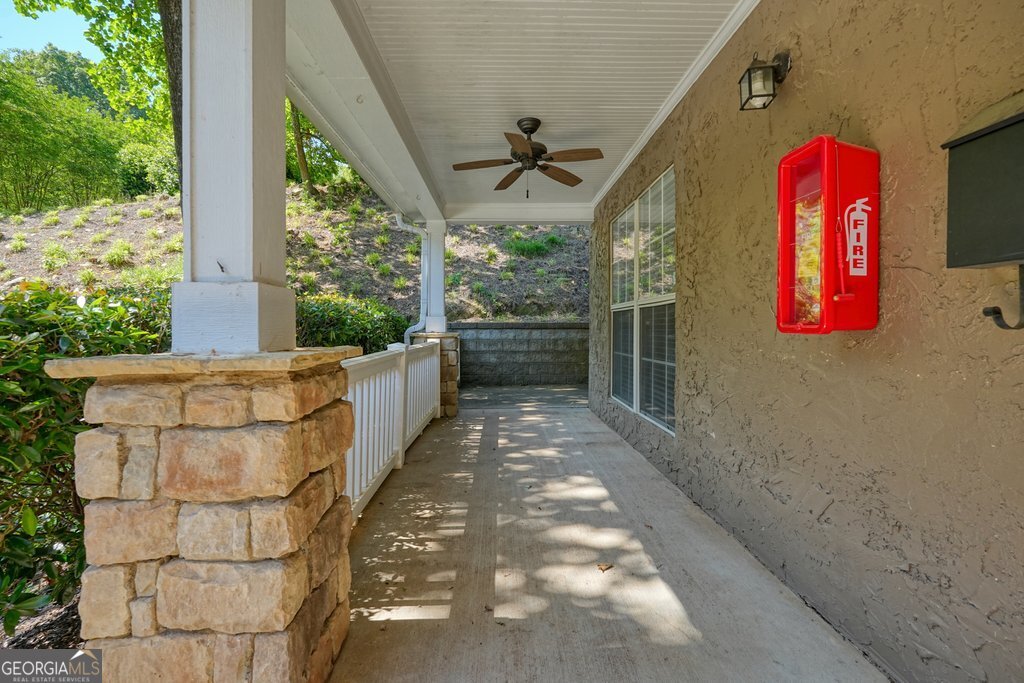 3180 Seven Pines Court # 101 Property Photo 5