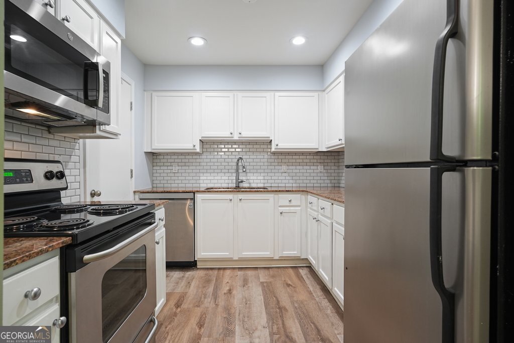 3180 Seven Pines Court # 101 Property Photo 14