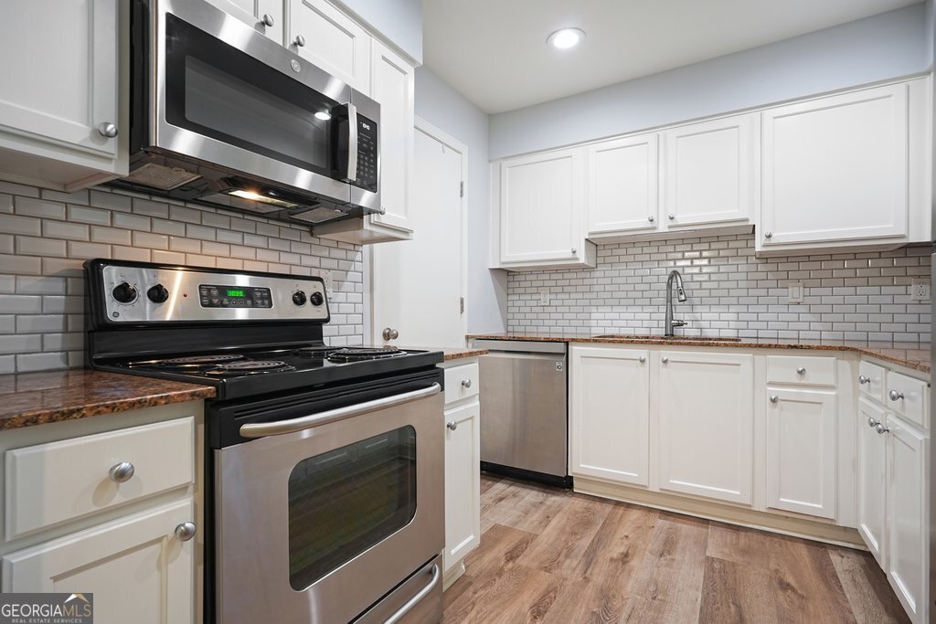 3180 Seven Pines Court # 101 Property Photo 15