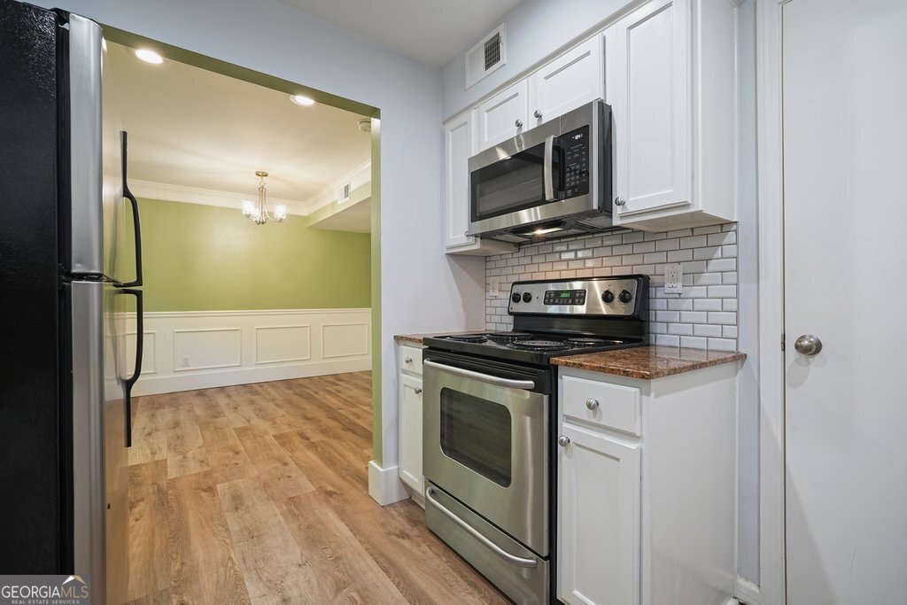 3180 Seven Pines Court # 101 Property Photo 17