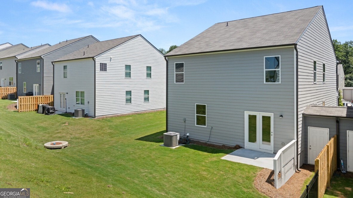 222 Rolling Meadow Trace Property Photo 27