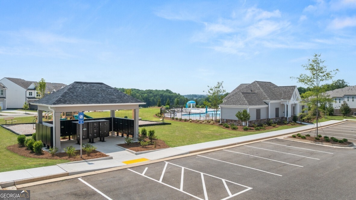 222 Rolling Meadow Trace Property Photo 32