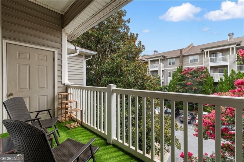 2700 Pine Tree Road Ne # 2314 Property Photo 5