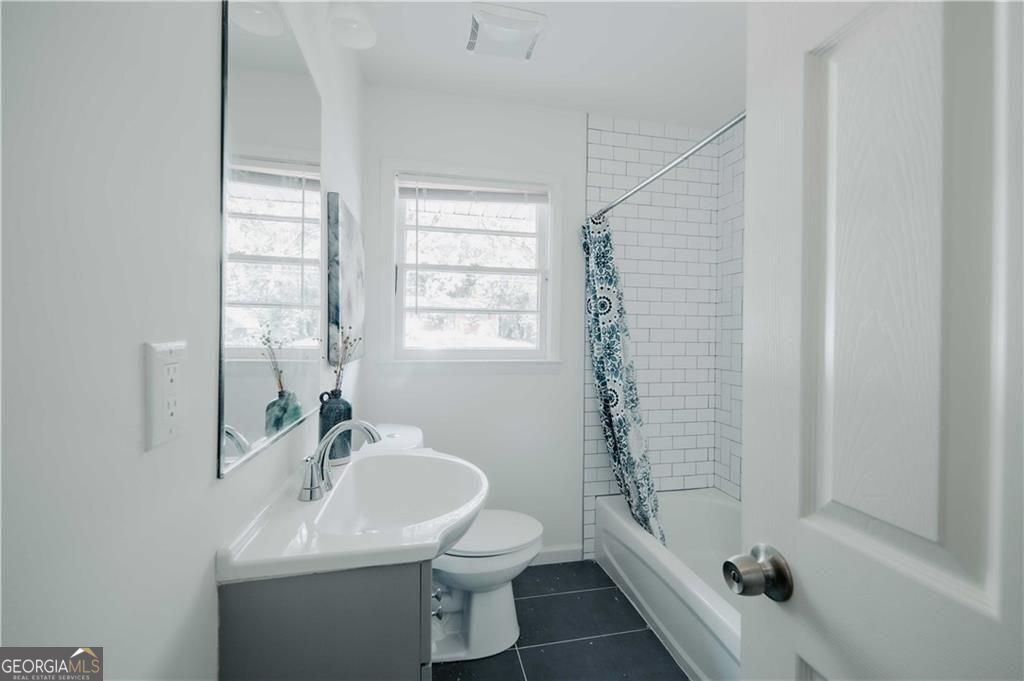 2173 Polar Rock Place Sw Property Photo 9