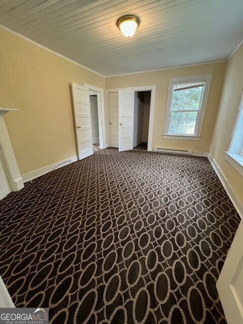 103 Grady Street Property Photo 5