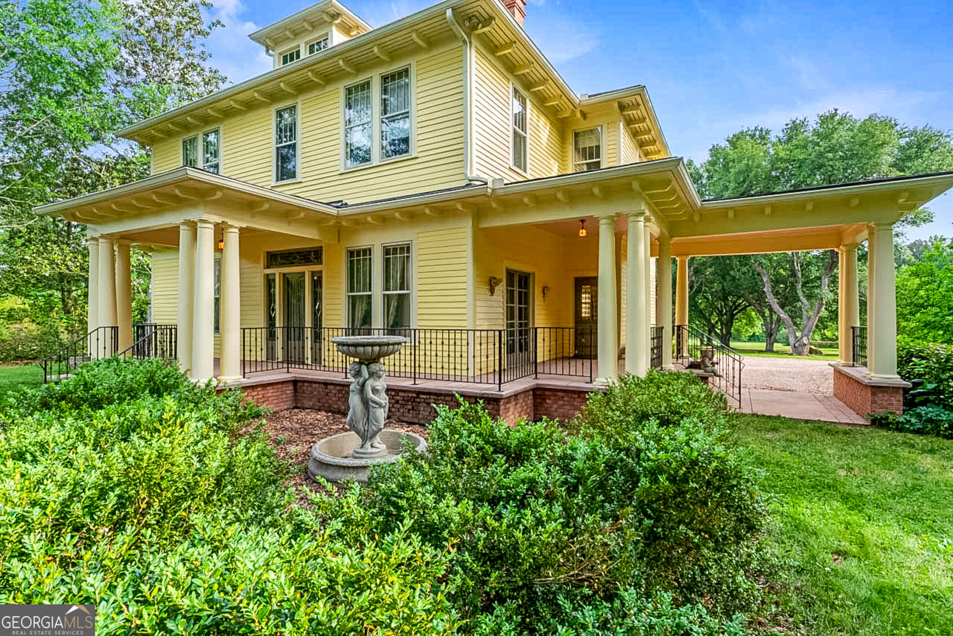 3021 Teamon Road Property Photo 5