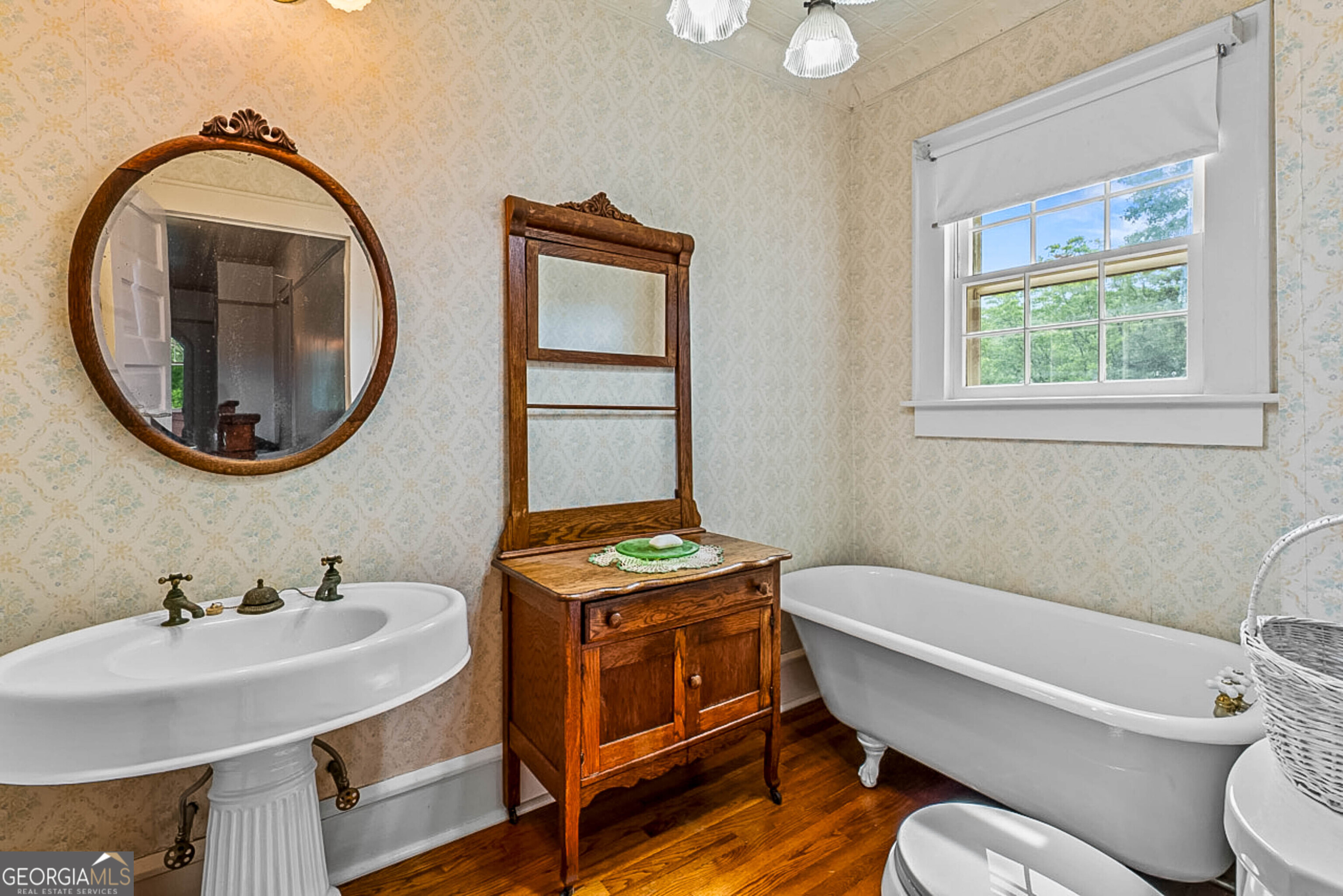 3021 Teamon Road Property Photo 34