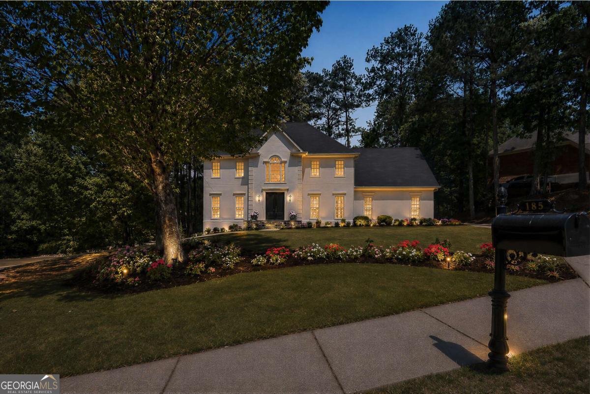 185 Chickering Lake Drive Property Photo 2