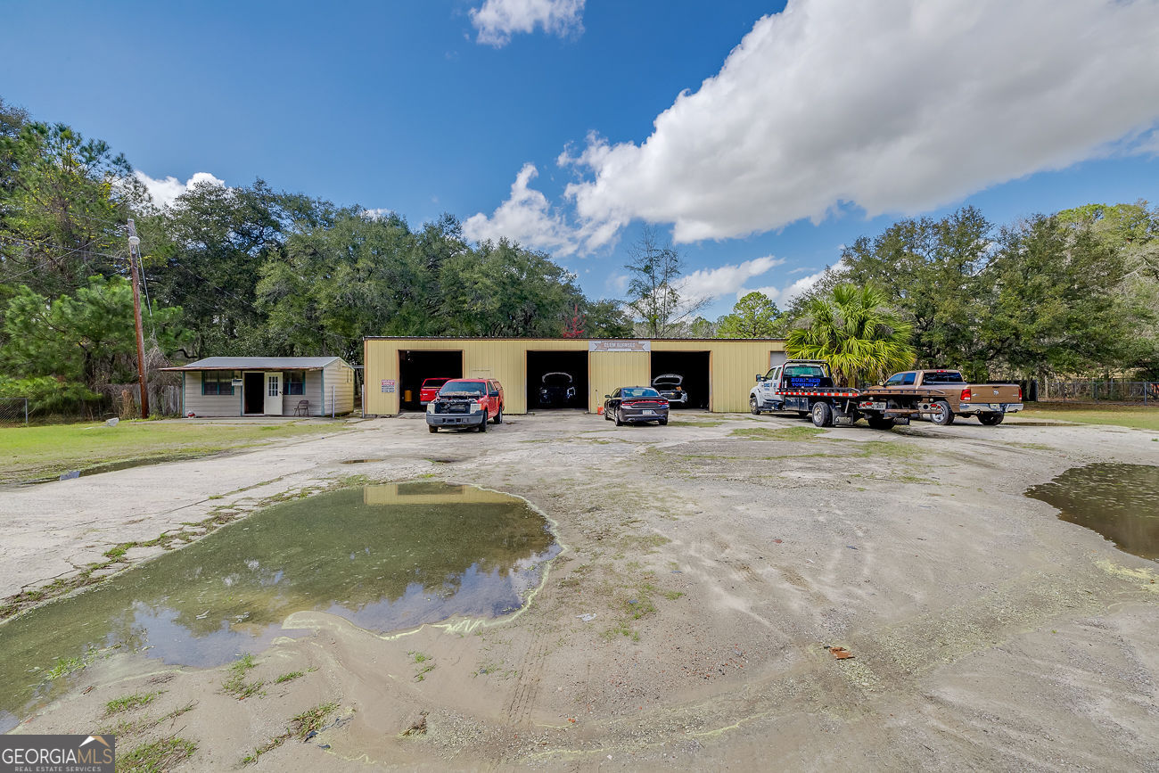 328 Old Pine Barren Road Property Photo 14