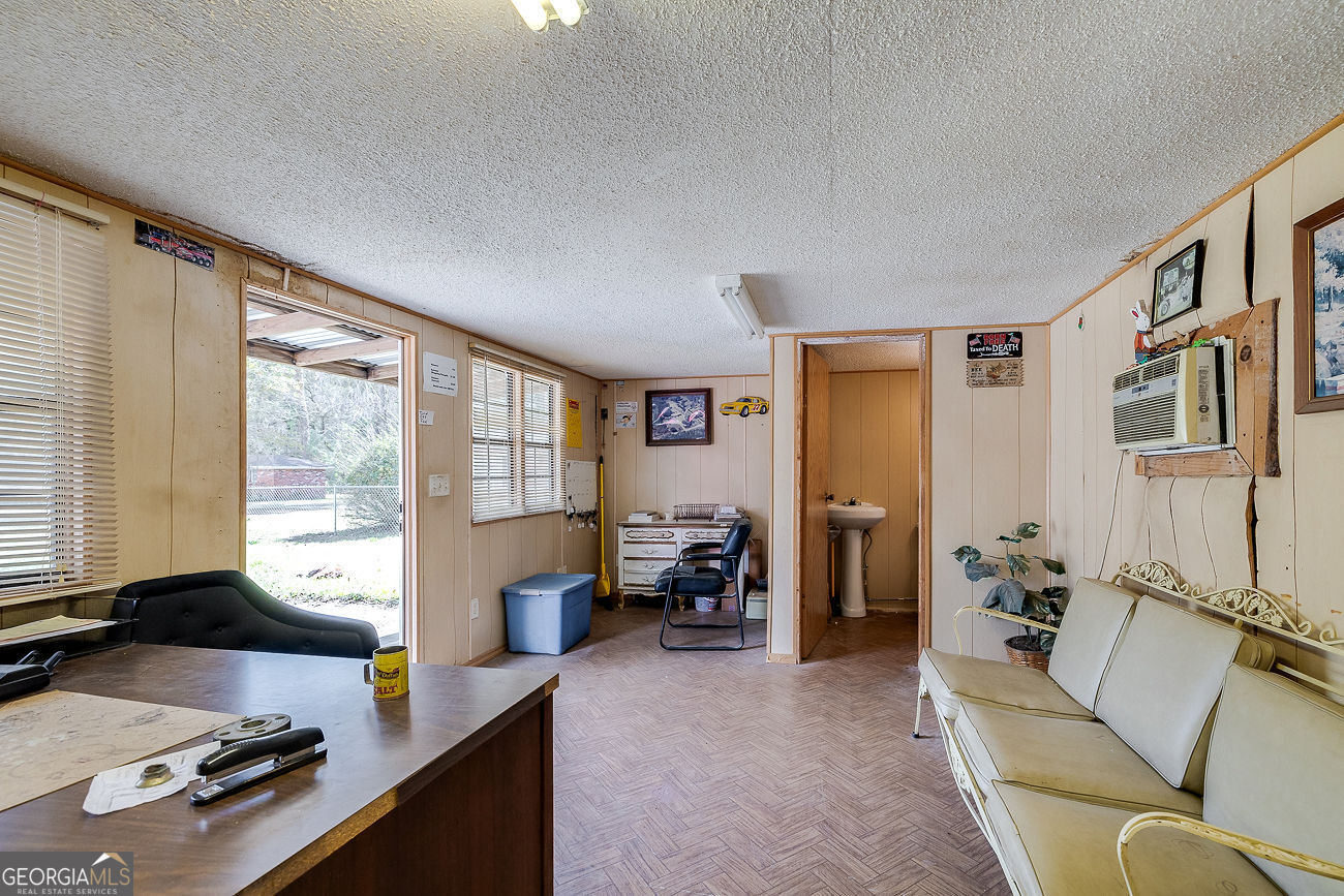 328 Old Pine Barren Road Property Photo 23