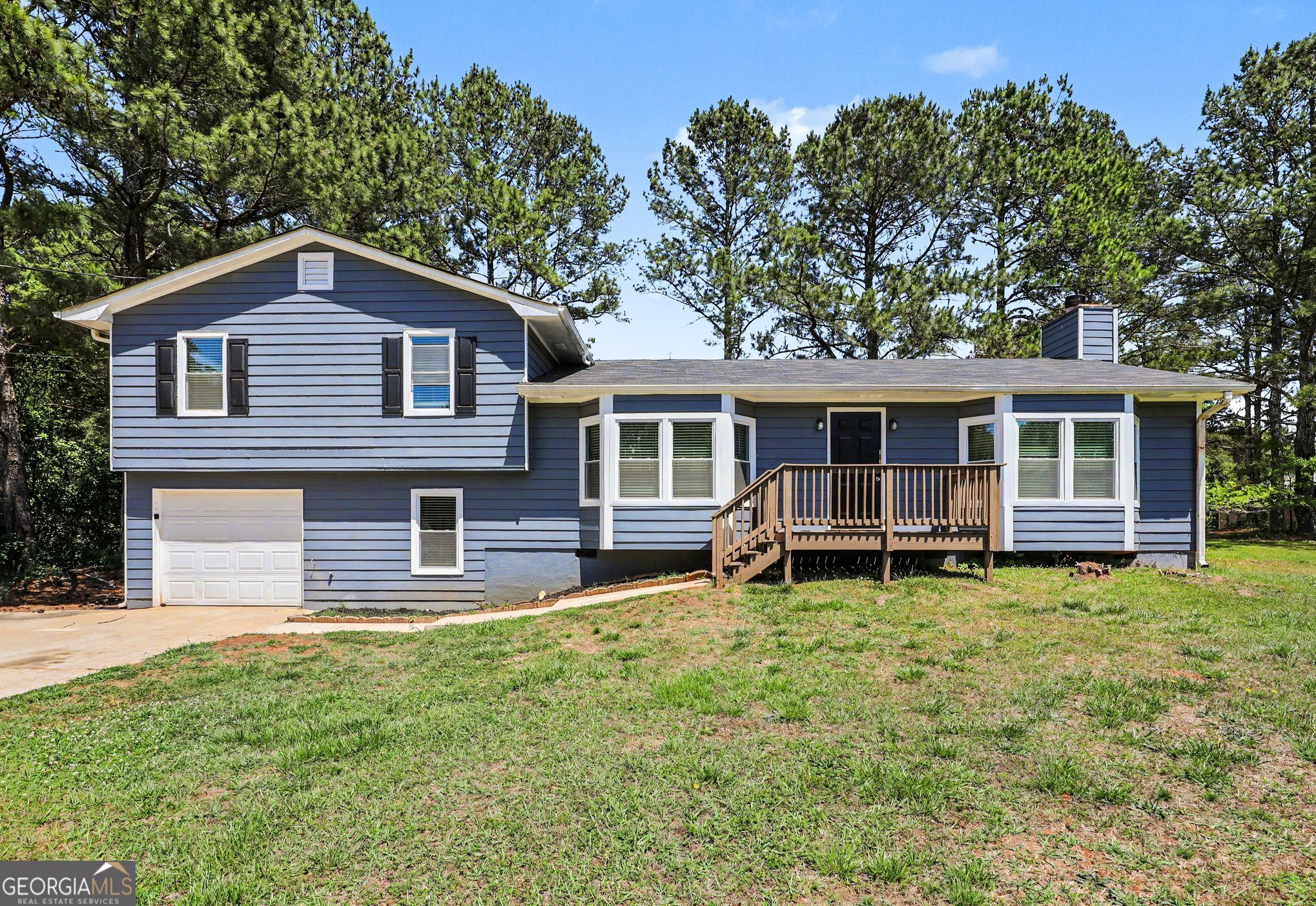 150 James Court Property Photo 1