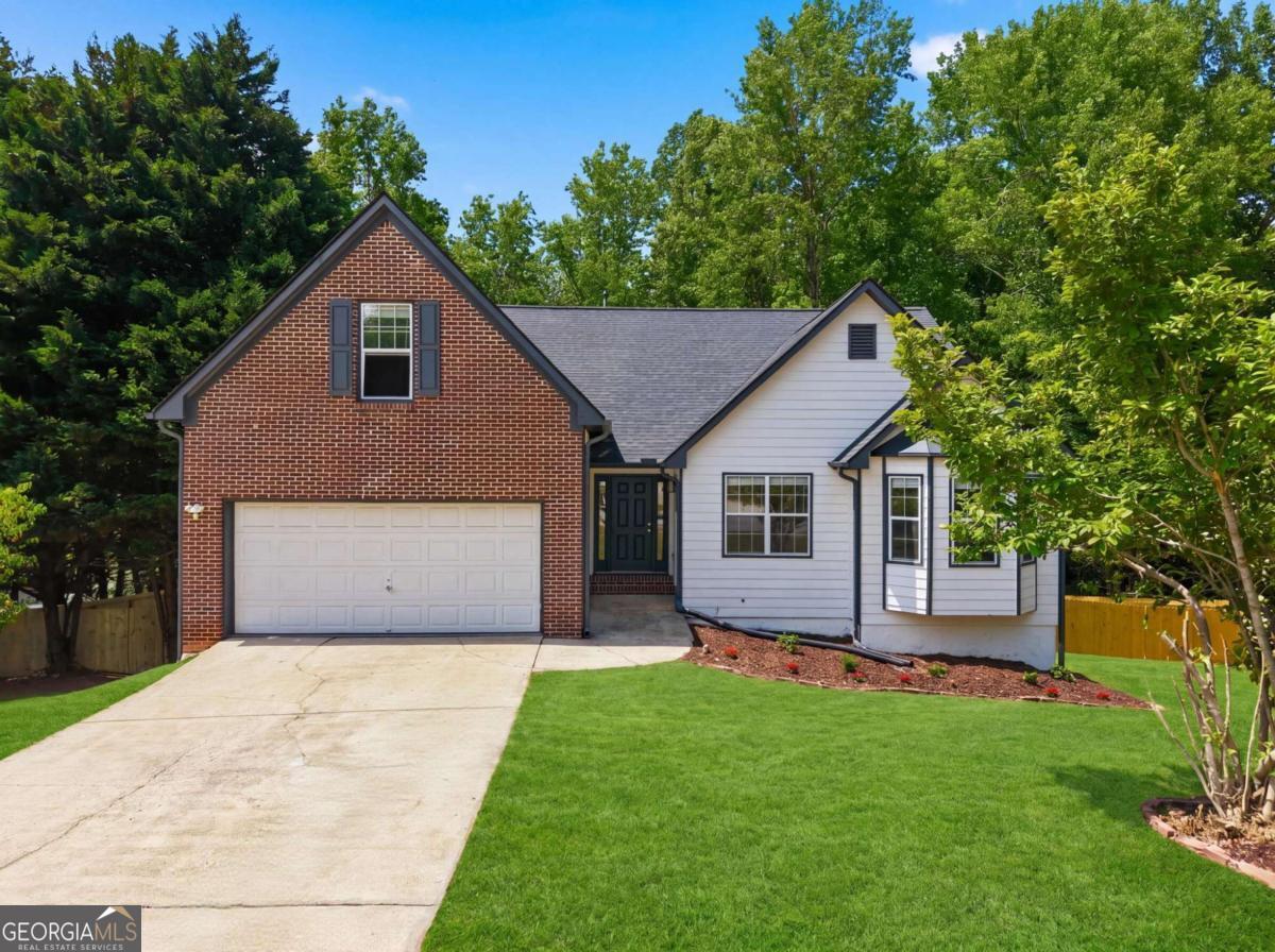 1432 Armende Circle Property Photo 1