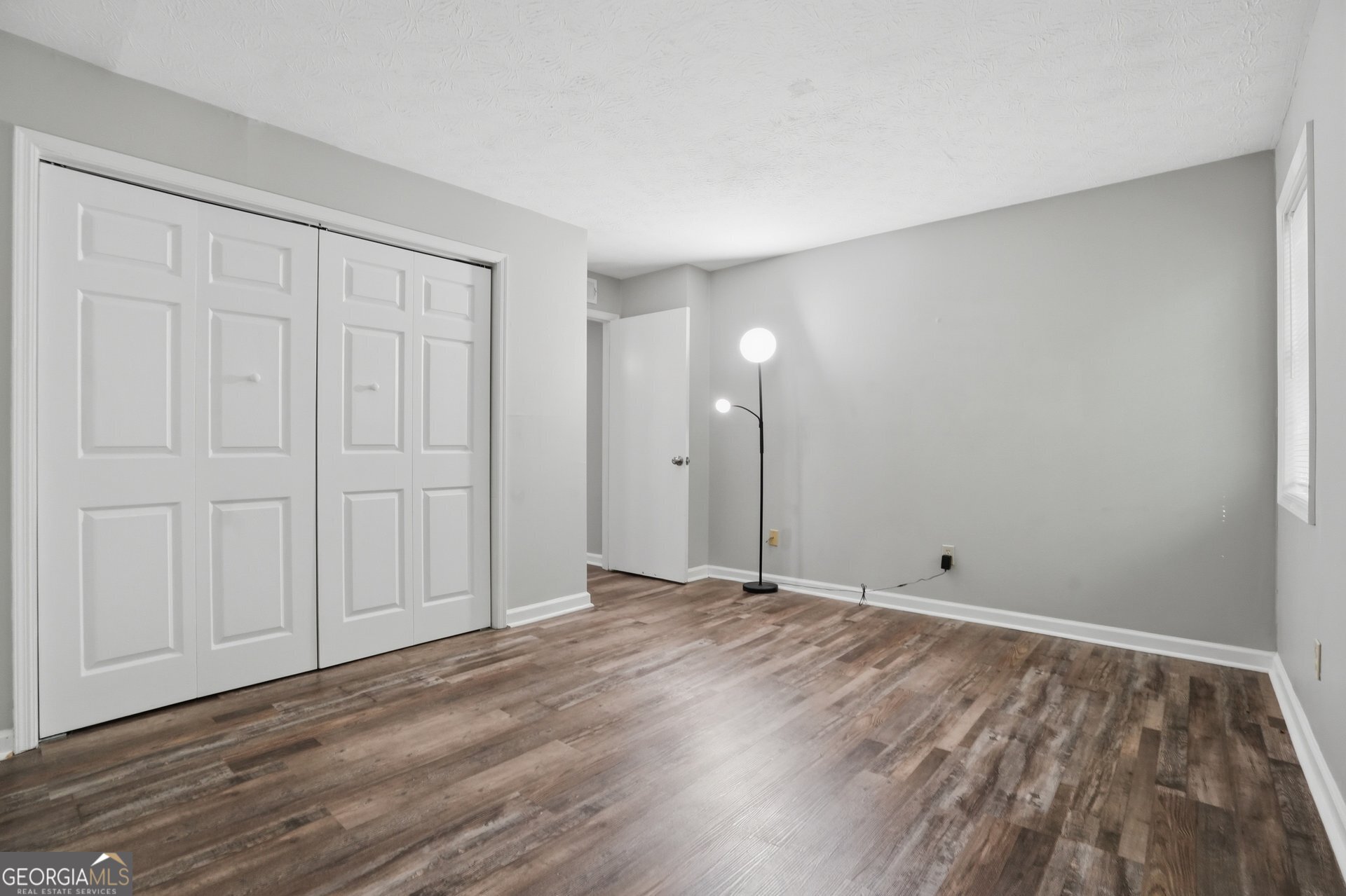 704 Glenleaf Drive Property Photo 15