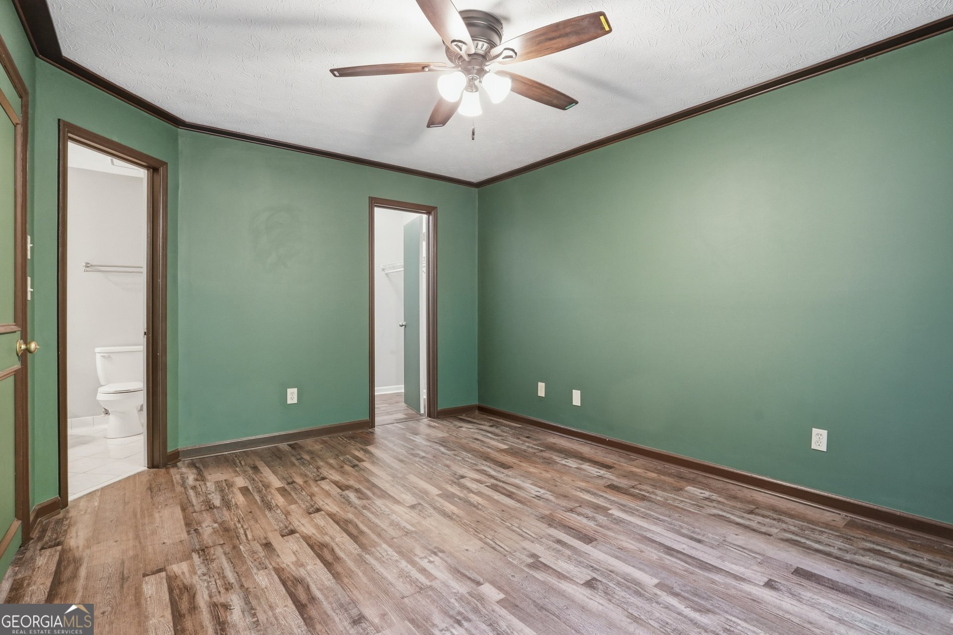 704 Glenleaf Drive Property Photo 18