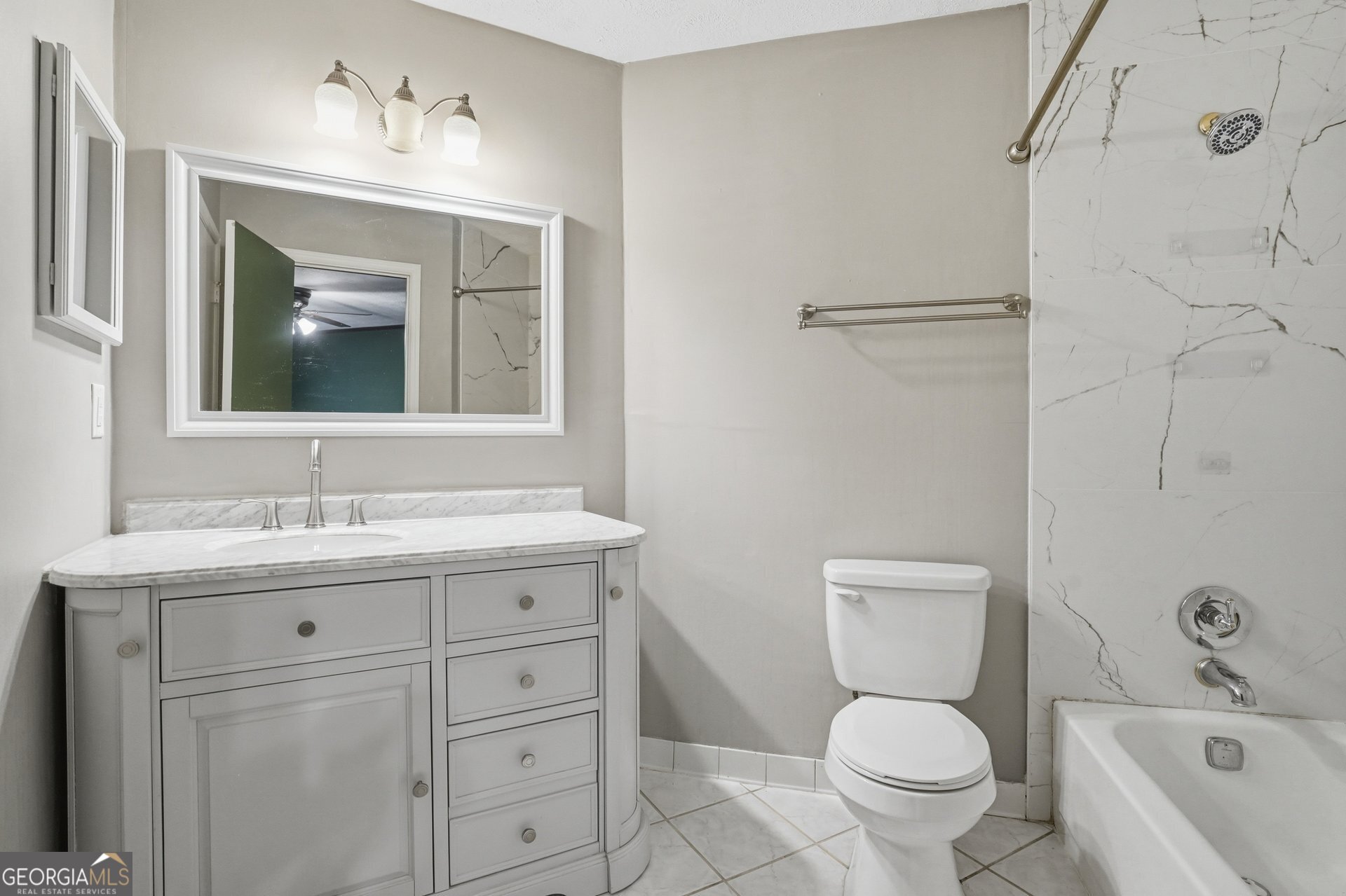 704 Glenleaf Drive Property Photo 21