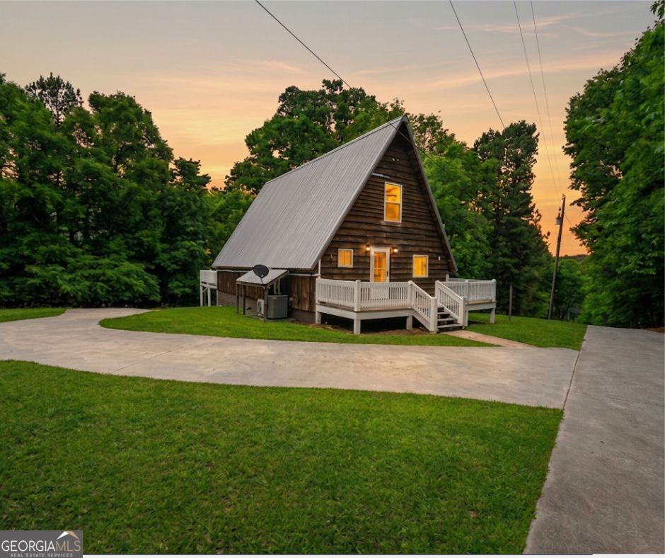 1609 Turkey Mountain Road Ne Property Photo 1