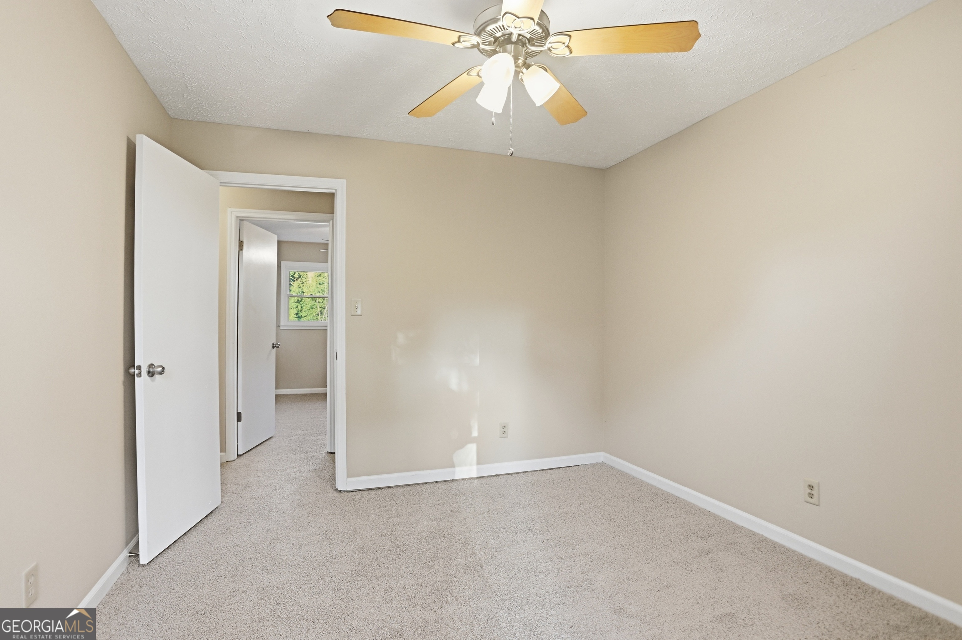 6742 Kellogg Drive Property Photo 14
