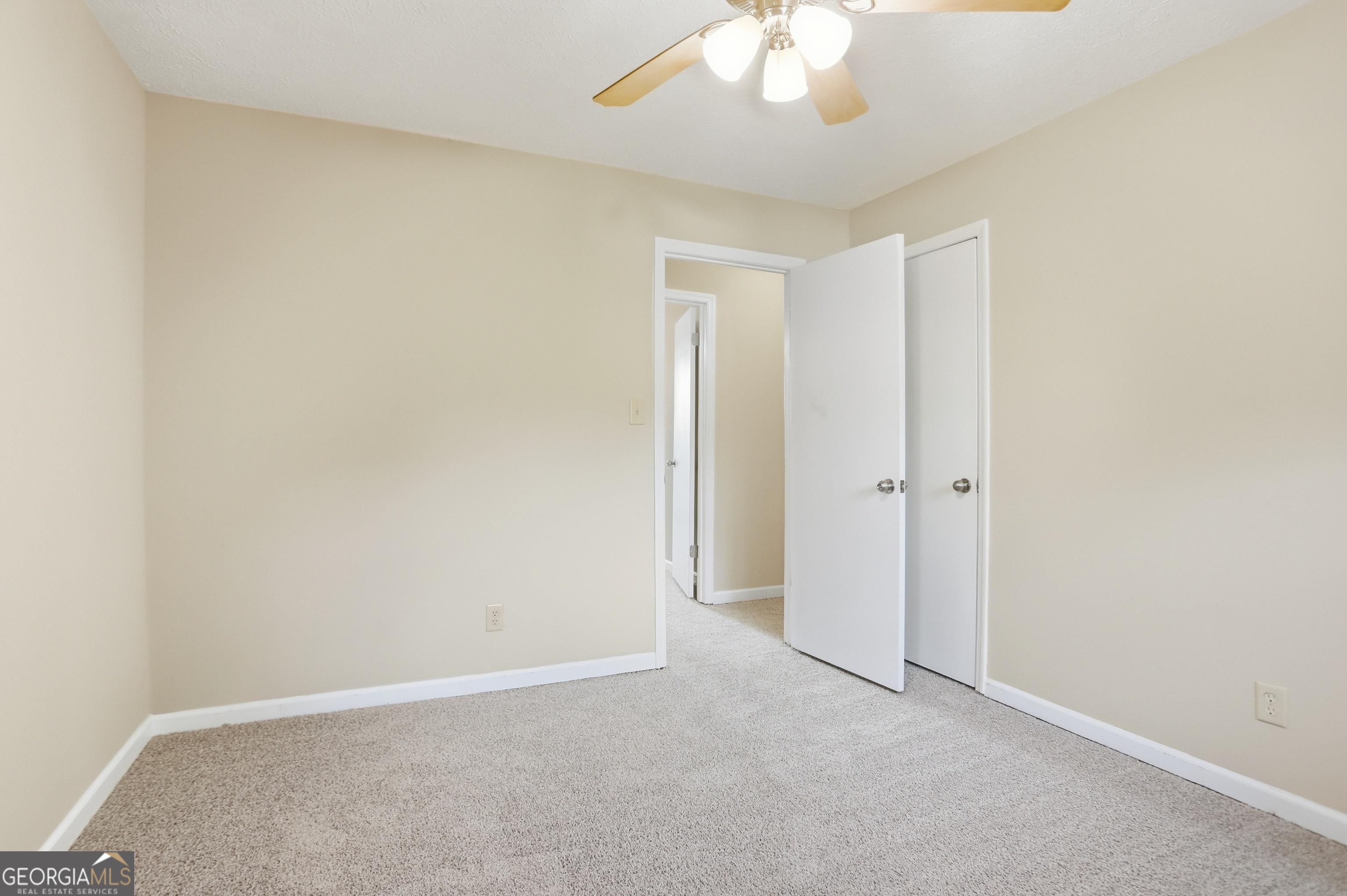6742 Kellogg Drive Property Photo 16