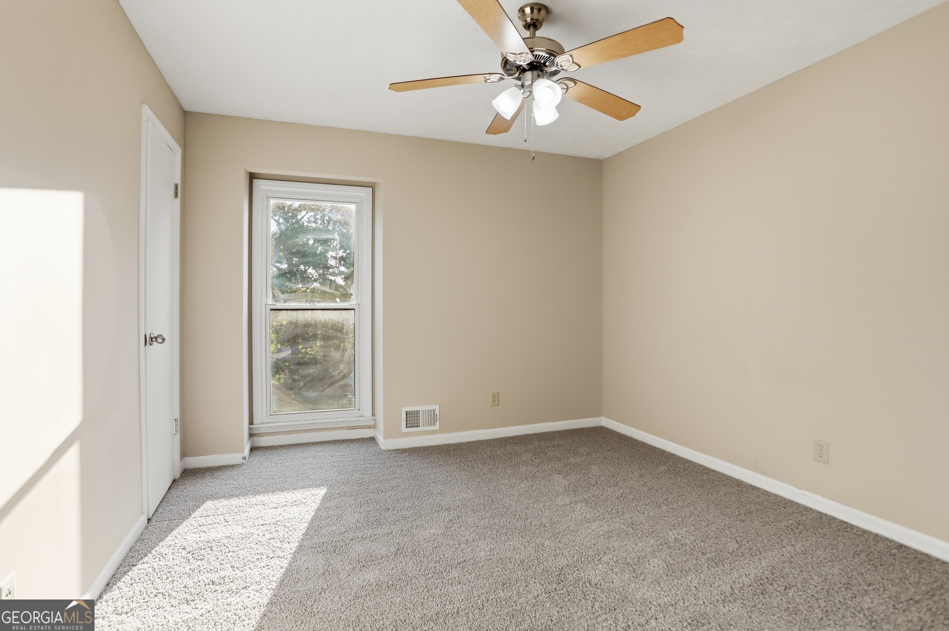 6742 Kellogg Drive Property Photo 18