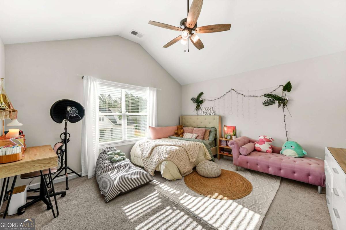 106 Kingston Circle Property Photo 25