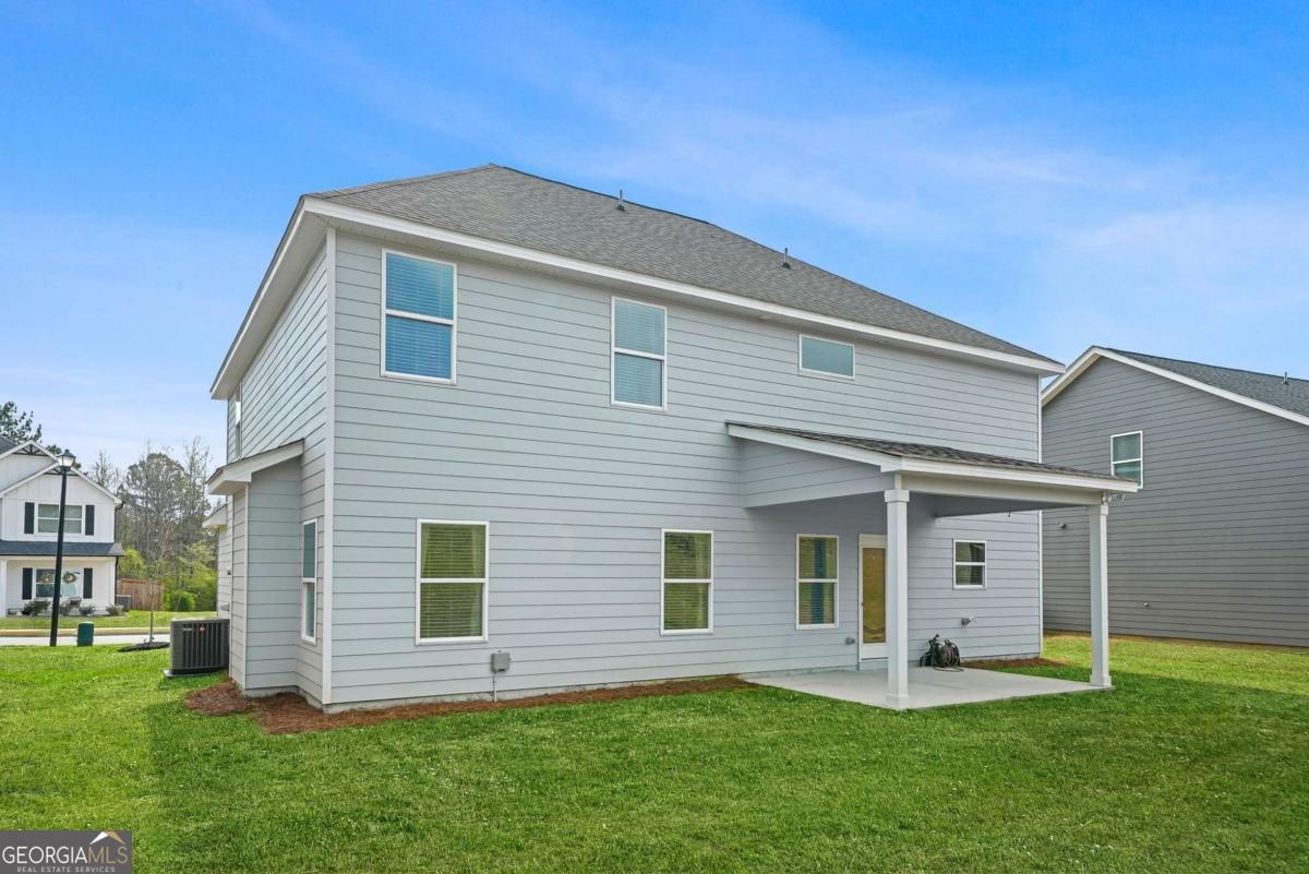106 Kingston Circle Property Photo 32