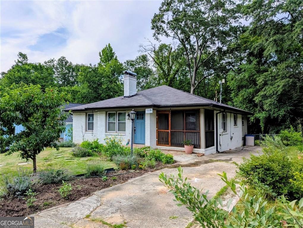 1311 Bernard Street NW Property Photo 1