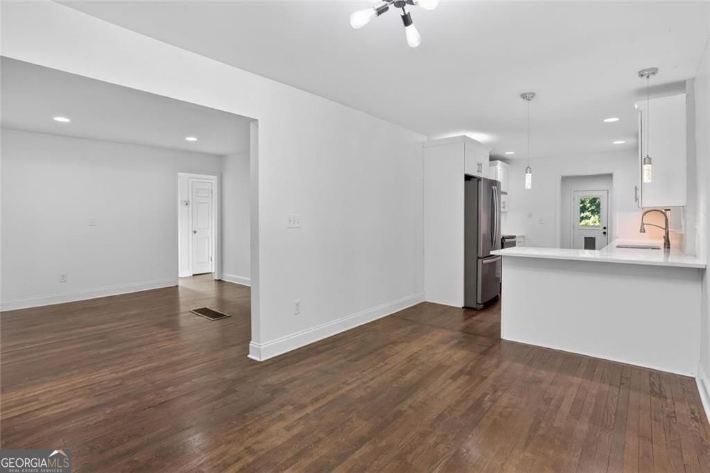 1311 Bernard Street Nw Property Photo 8