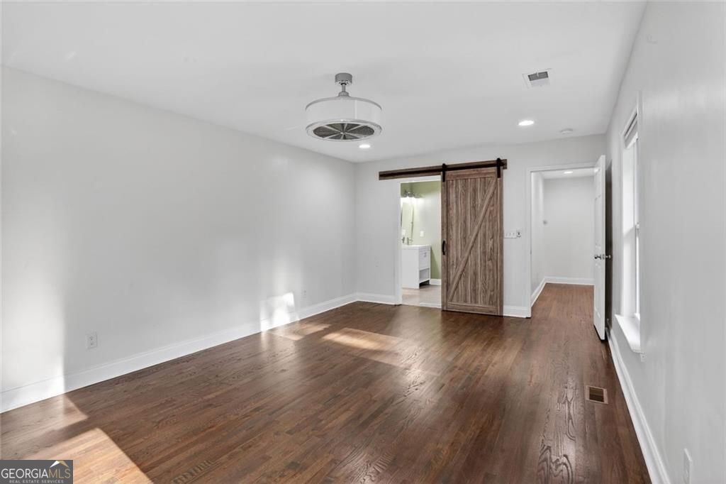 1311 Bernard Street Nw Property Photo 27