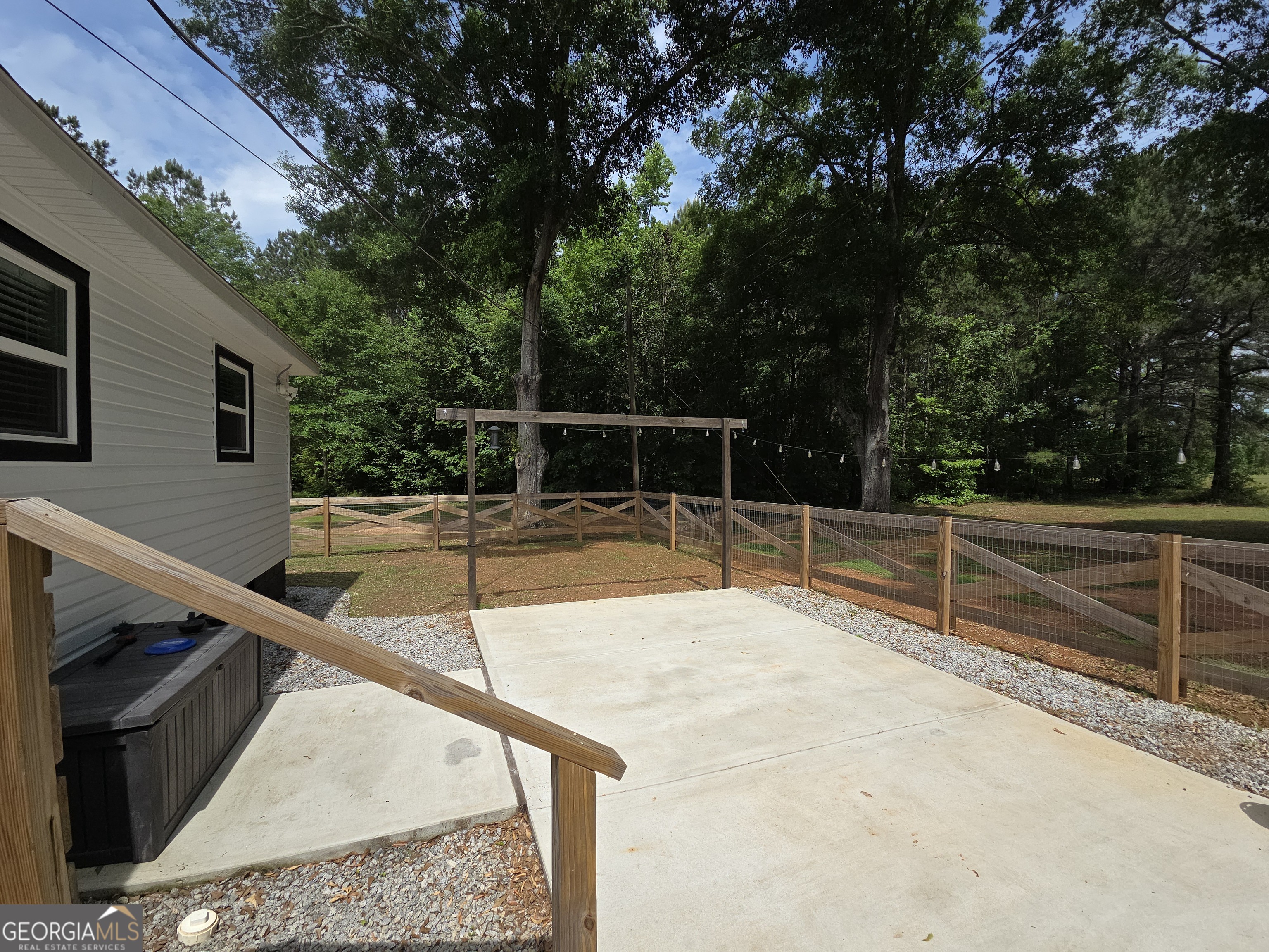 395 E Milner Road Property Photo 15