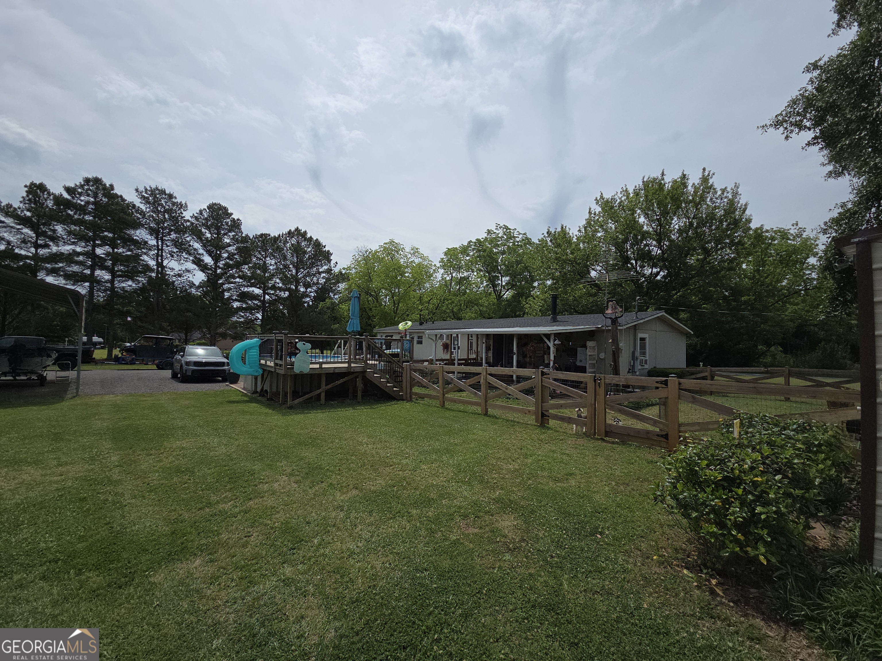 395 E Milner Road Property Photo 34