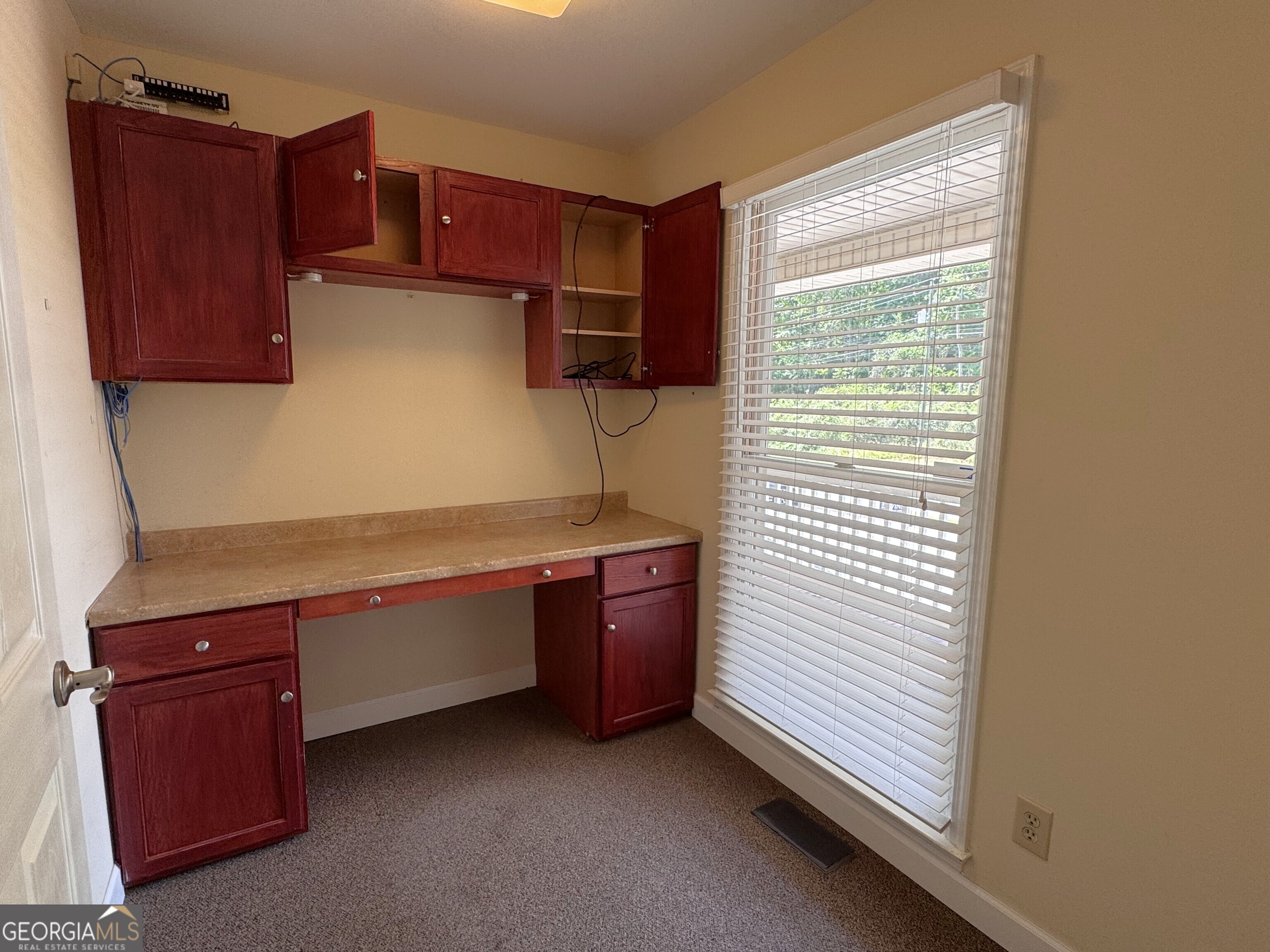 471 S Main Street Property Photo 14