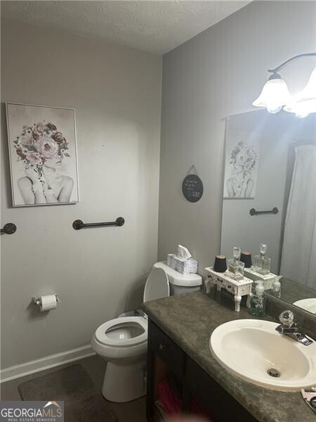 10 Dial Road Property Photo 6