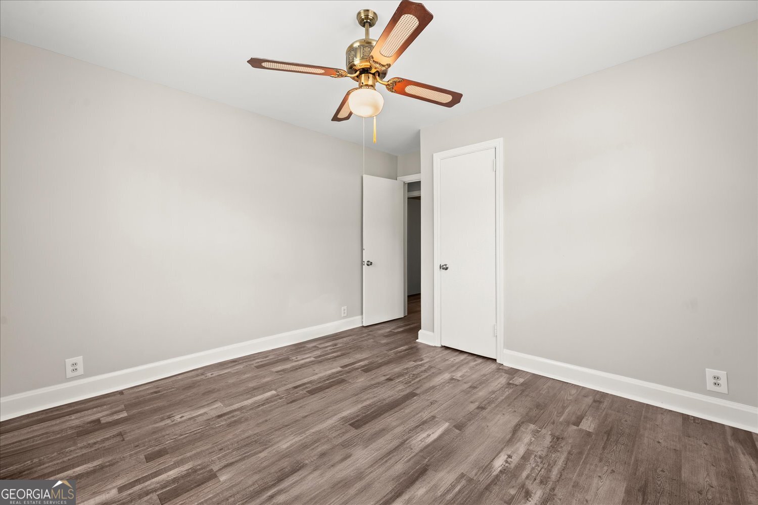 3021 Storey Drive Property Photo 9
