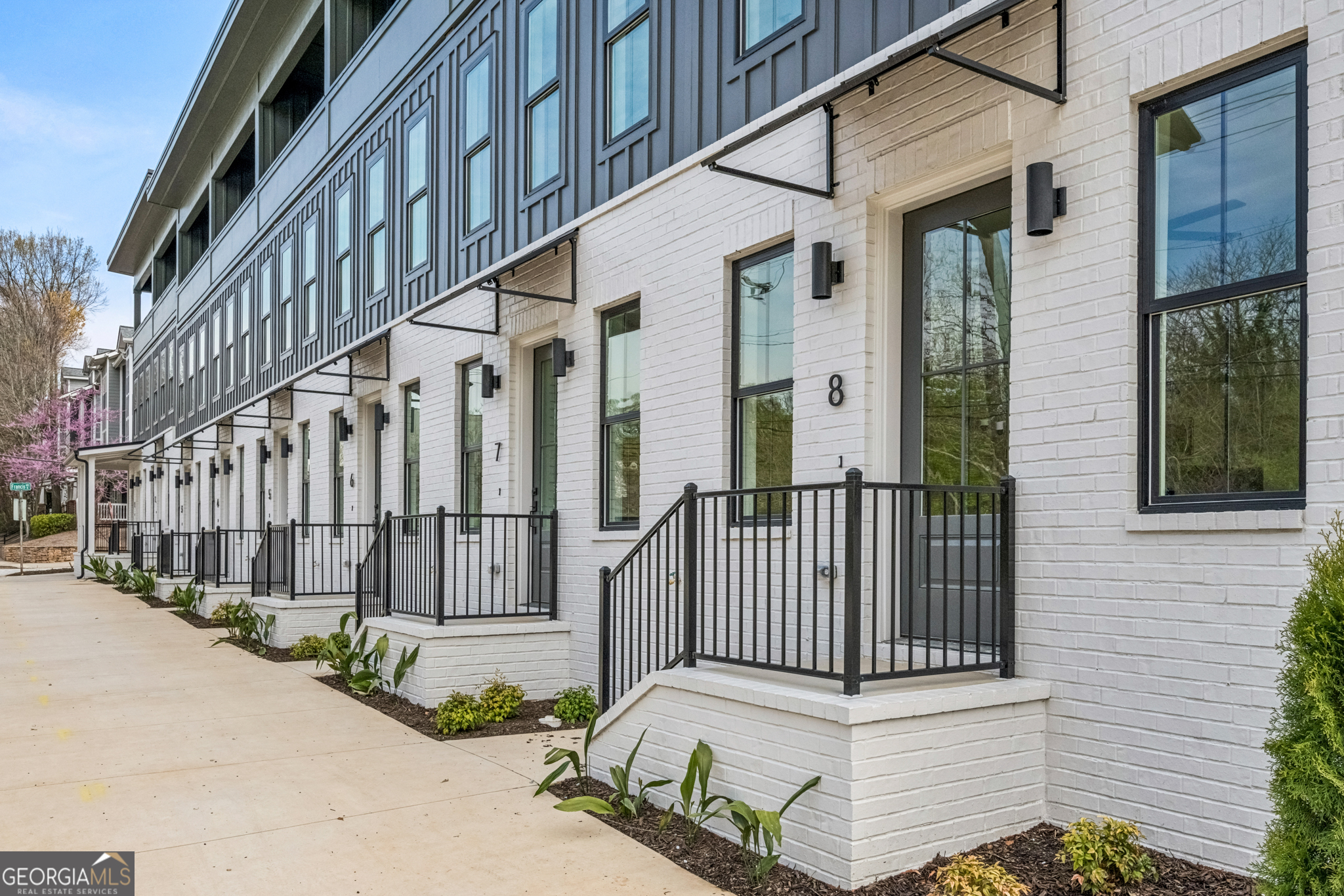 1160 Boulevard Se # 3 Property Photo 1