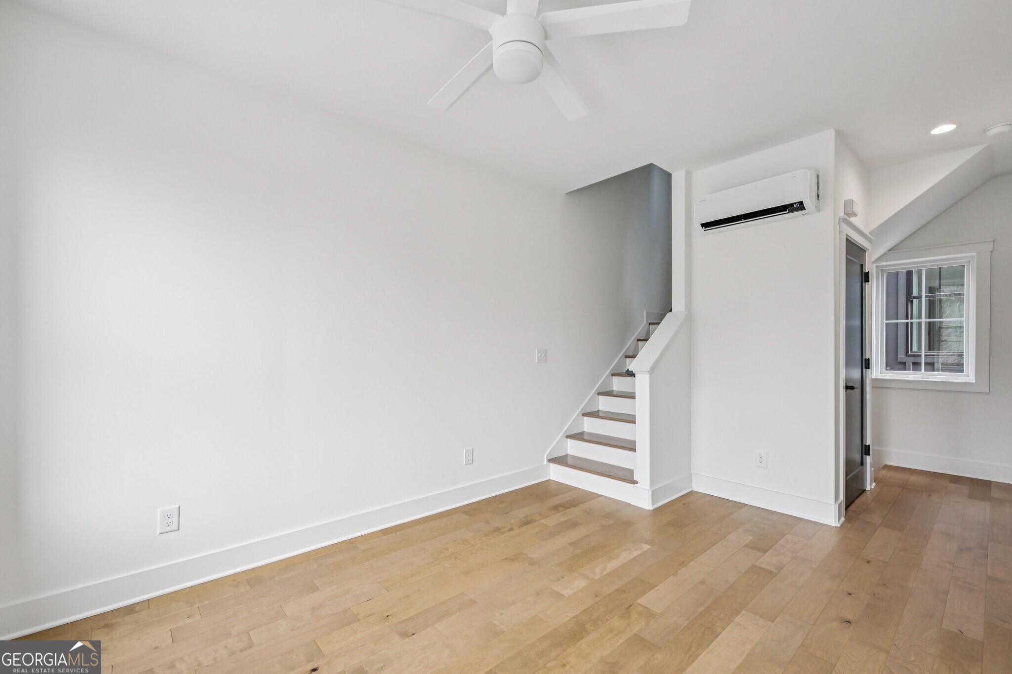 1160 Boulevard Se # 3 Property Photo 15