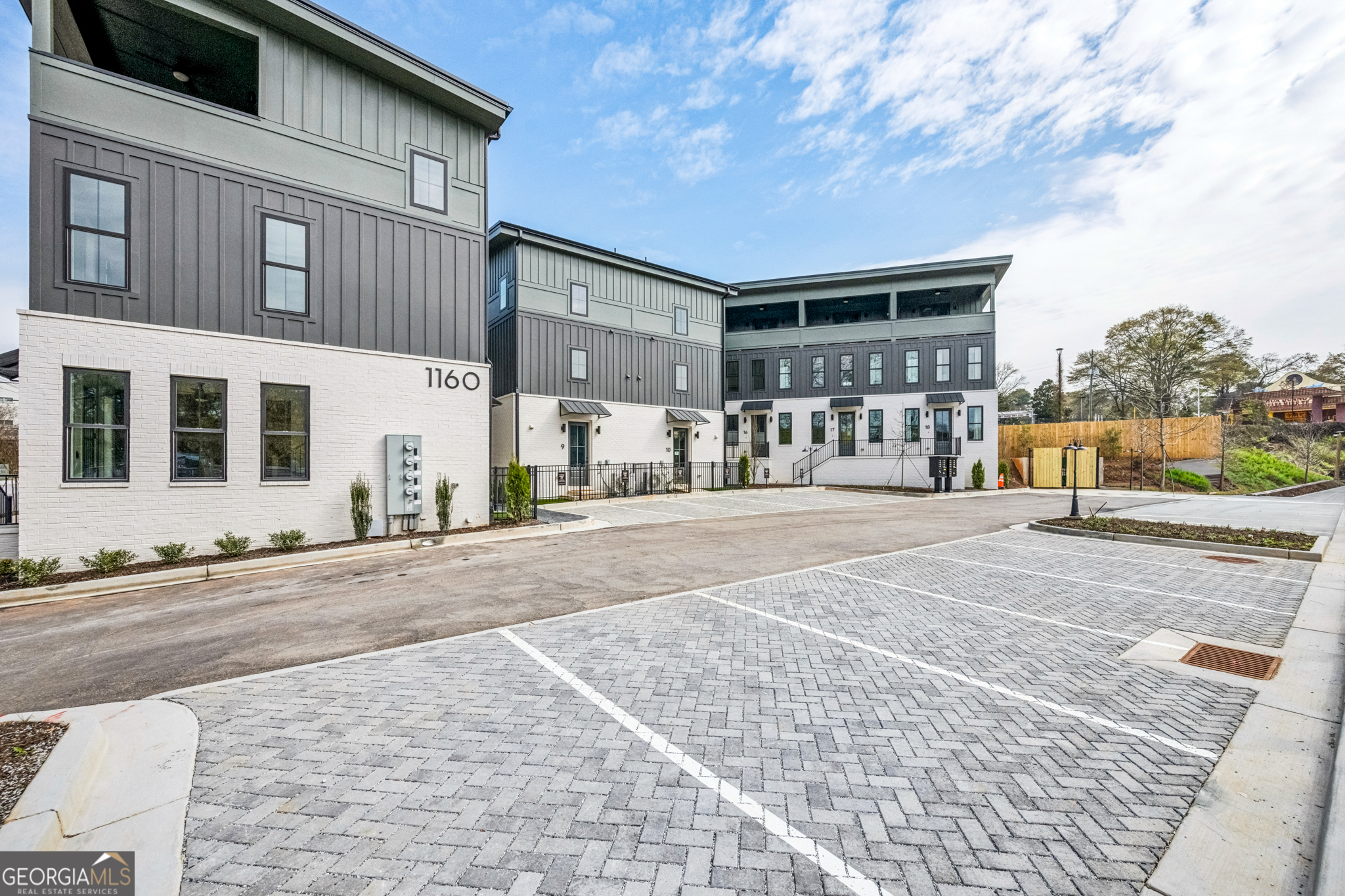 1160 Boulevard Se # 3 Property Photo 35