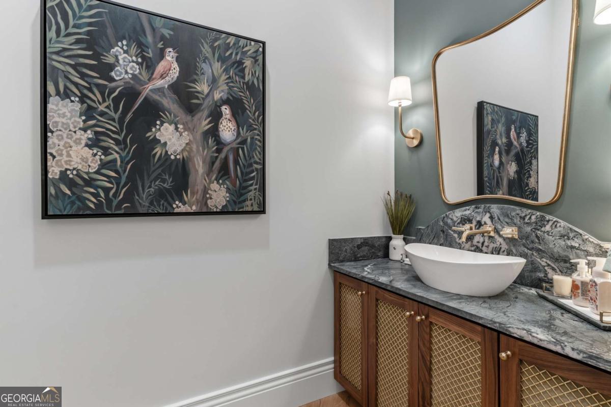 488 Big Knoll Drive Property Photo 36