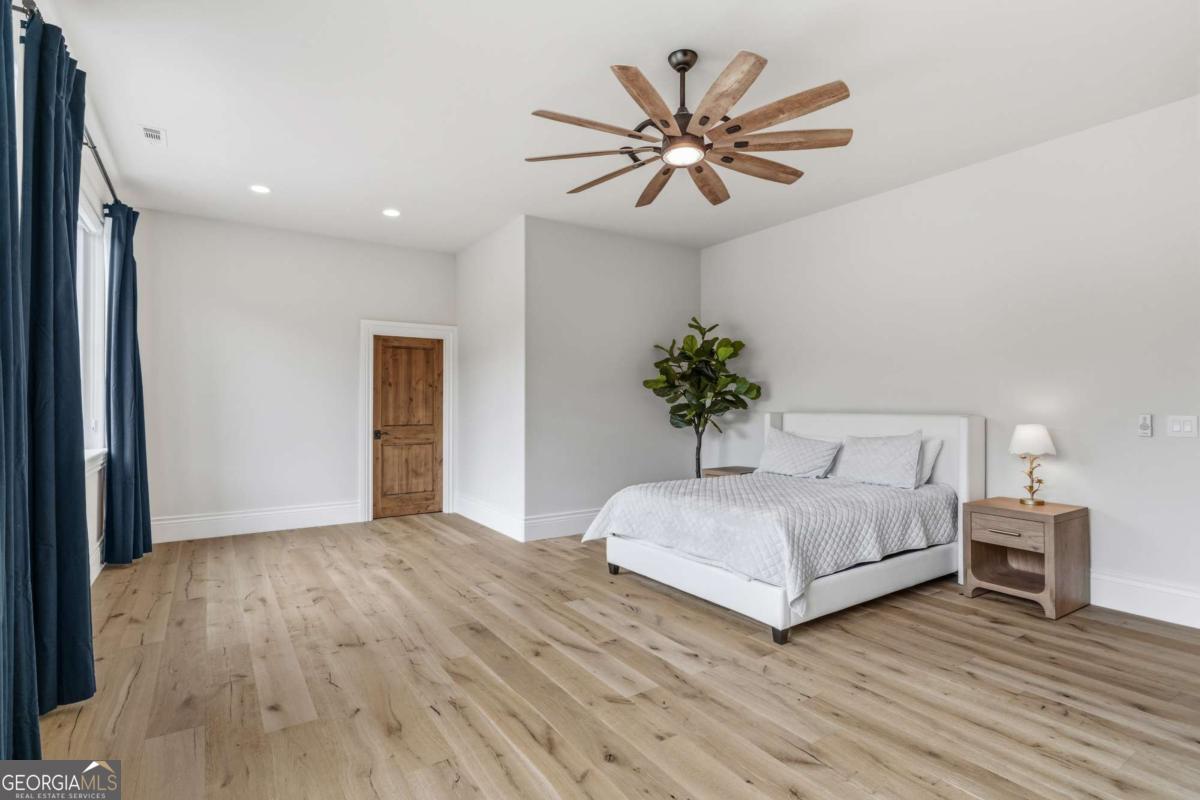 488 Big Knoll Drive Property Photo 45