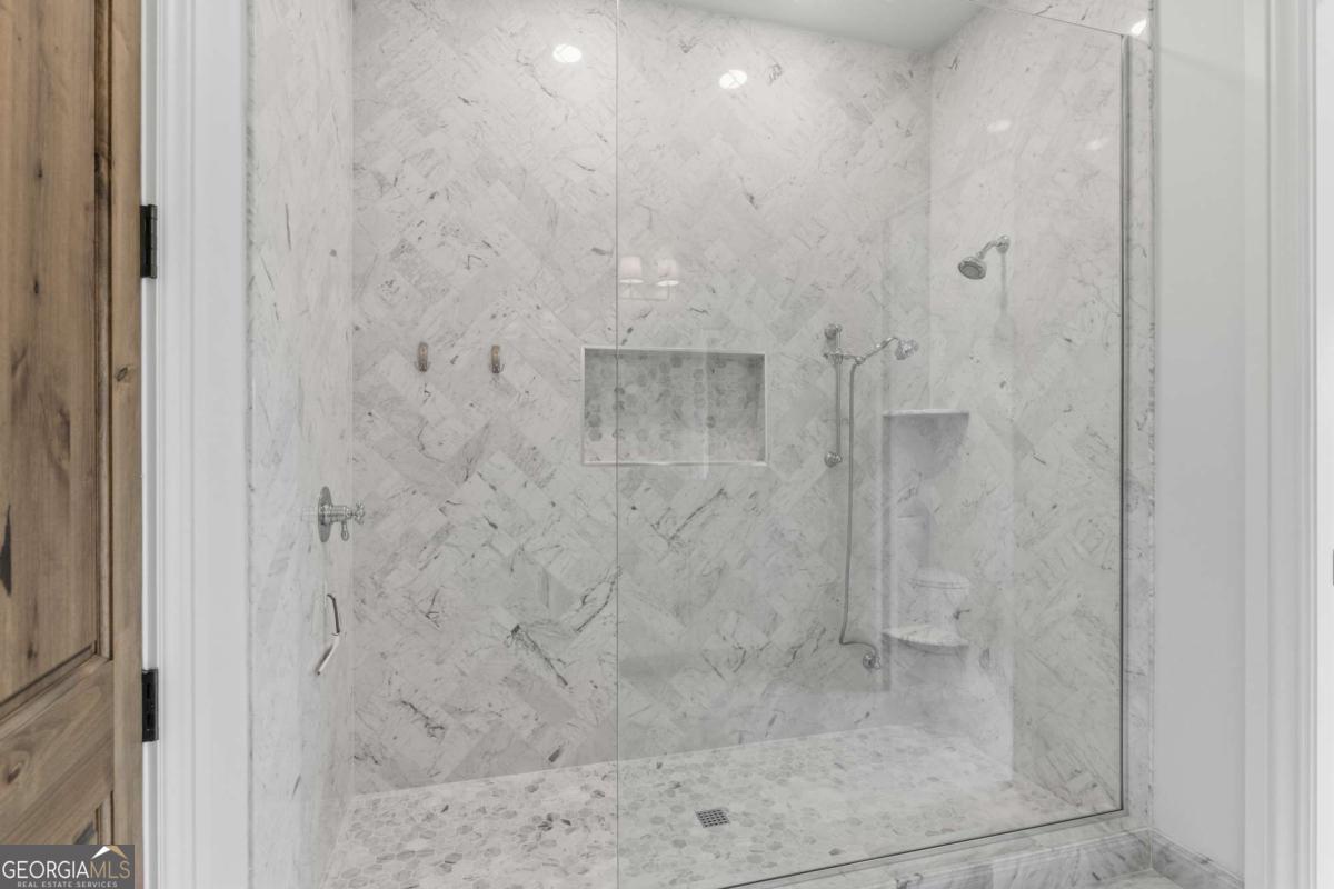 488 Big Knoll Drive Property Photo 47