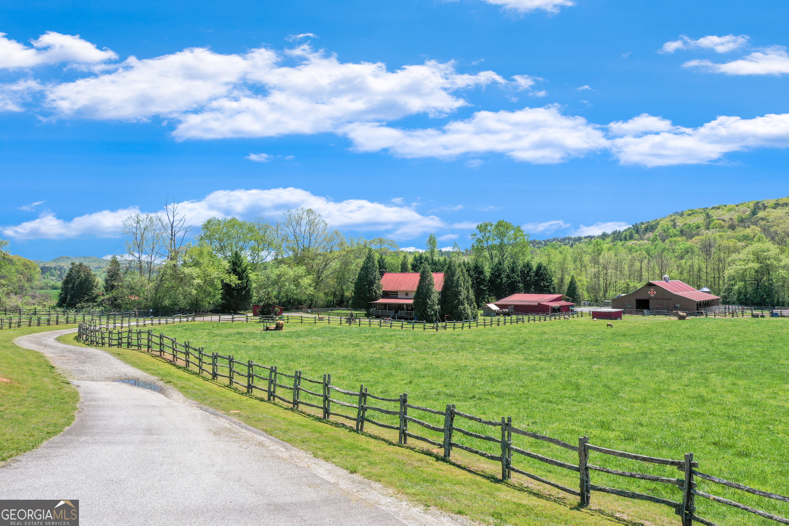 1304 Highway 17 Property Photo 5